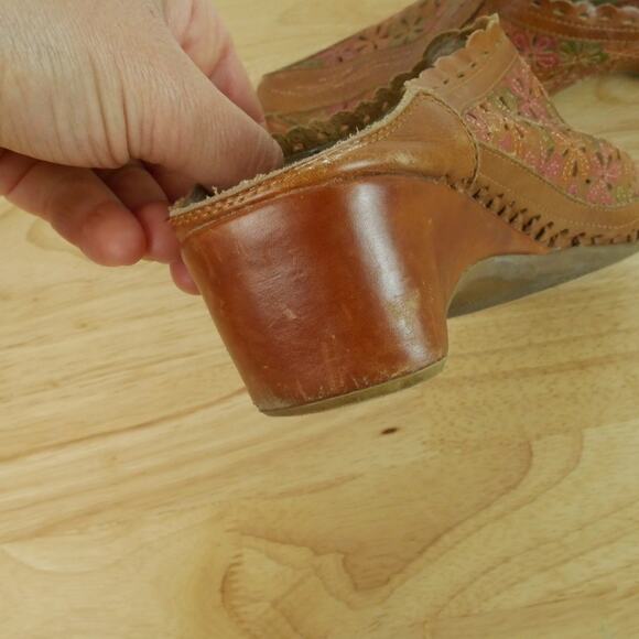 Pikolinos Romana Mules 38 Floral Cutout Leather Shoes 7.5 8 Boho Artsy Slip On - Picture 10 of 13